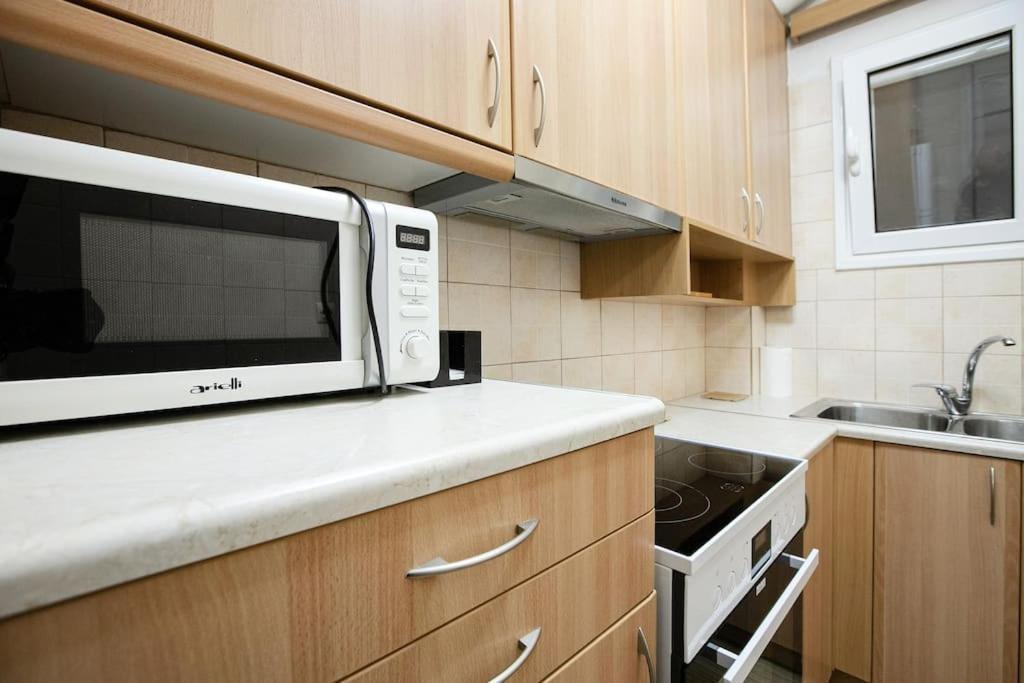 אתונה Stylish And Comfortable Apartment מראה חיצוני תמונה