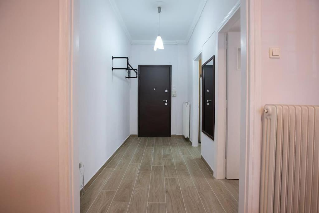 אתונה Stylish And Comfortable Apartment מראה חיצוני תמונה